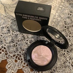 Mac Ready to Party eyeshadow new with box